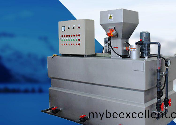 三箱式PAM一体(ti)化 全(quan)自动(dong)加(jia)药(yao)装(zhuang)置(zhi) 