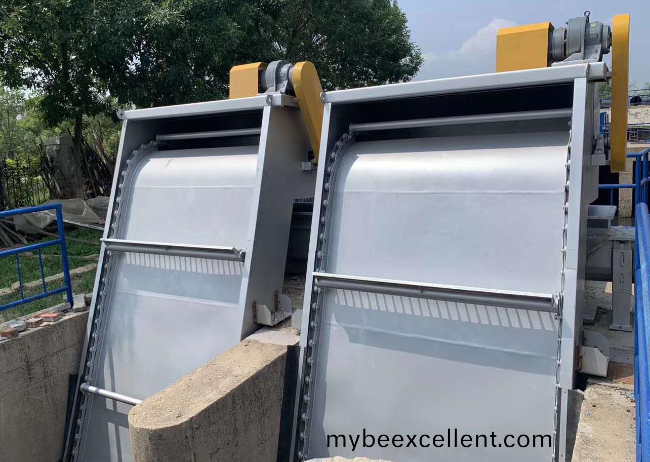 回转式(shi)雨水(shui)格栅(zha)除(chu)污机(ji)