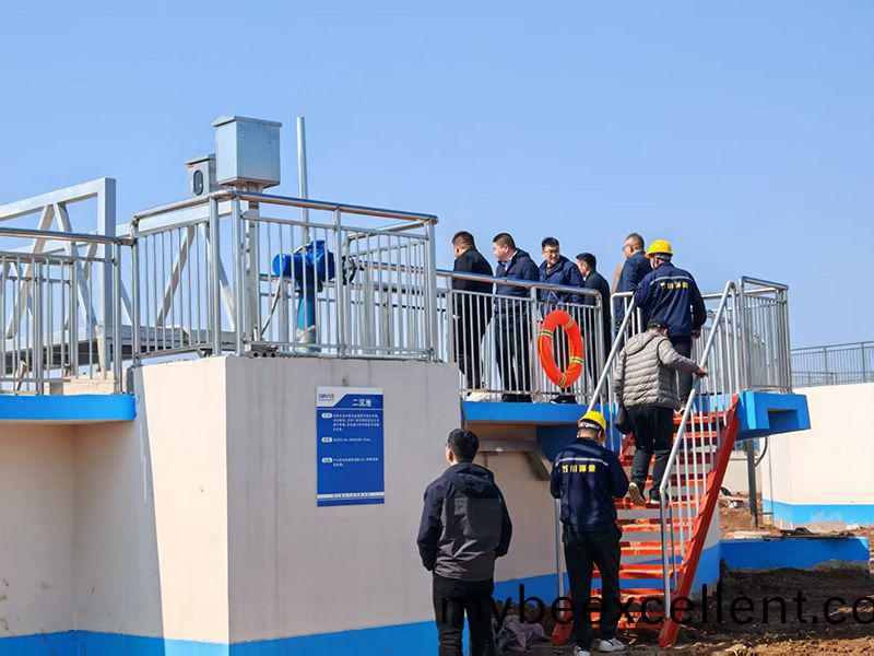 河(he)南投(tou)资集(ji)团(tuan)城(cheng)发水务(wu)相关(guan)领(ling)导(dao)视(shi)察我(wo)司周口三(san)污污(wu)水处理(li)项目(mu)